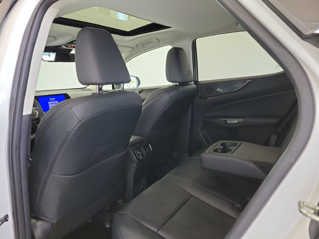 Used 2024 Lexus NX 250 FWD image 13