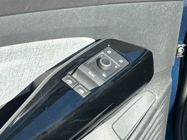 Certified 2023 Volkswagen ID.4 2WD image 37