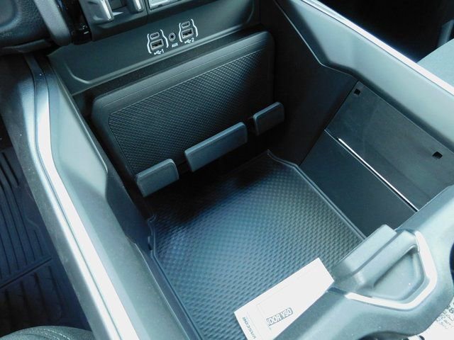 New 2026 RAM 2500 Big Horn AWD/4WD image 18