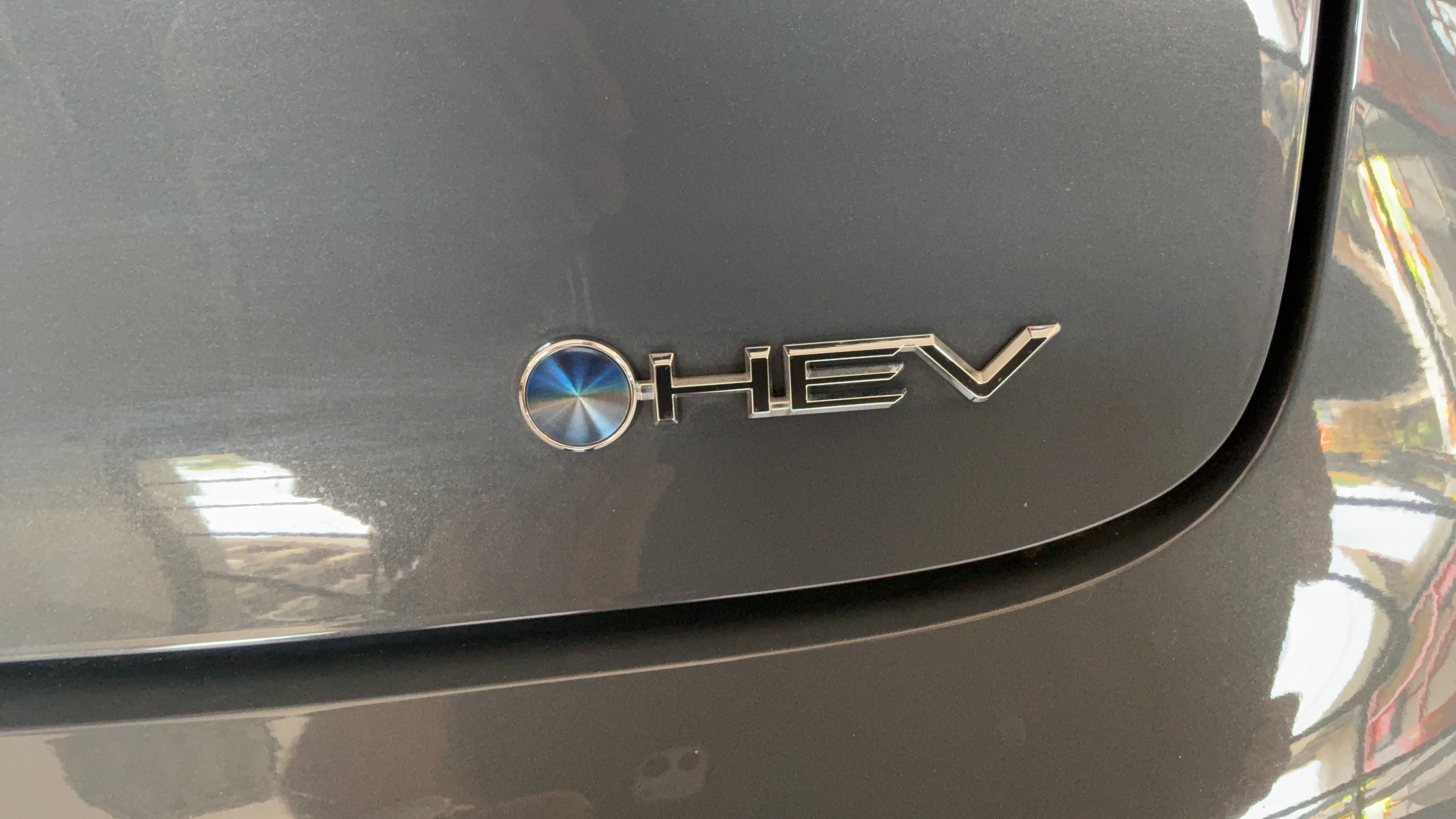 Certified 2025 Toyota Prius XLE FWD image 42
