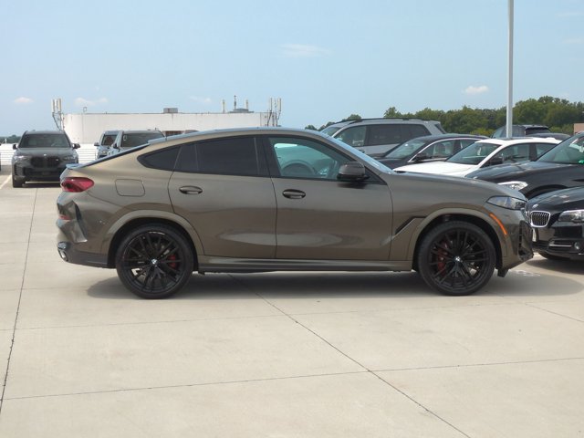 Used 2024 BMW X6 xDrive40i w/ Executive Package AWD/4WD image 4