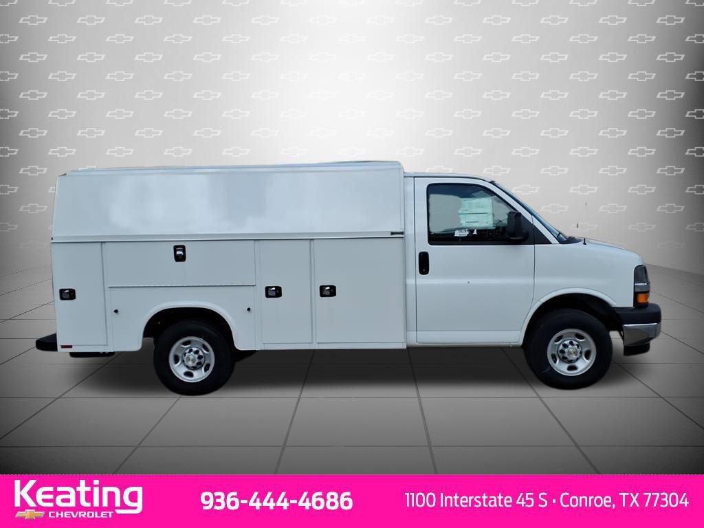 New 2024 Chevrolet Express 3500 w/ Power Convenience Package RWD image 4