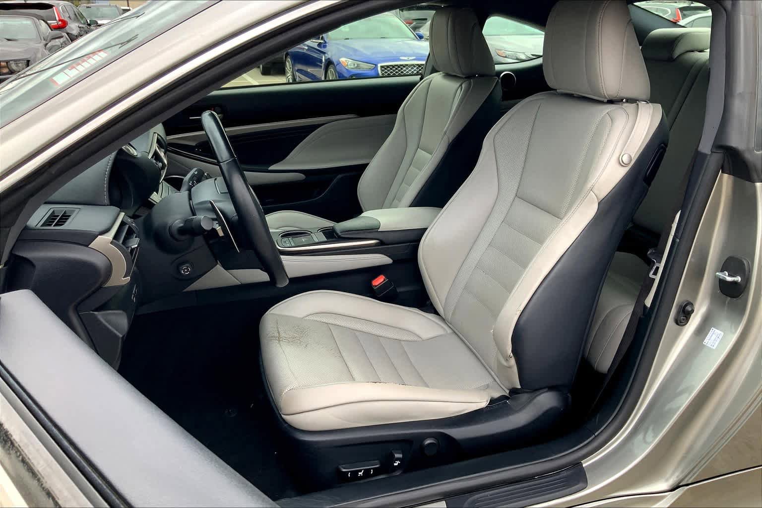 Used 2015 Lexus RC 350 w/ Luxury Package image 8