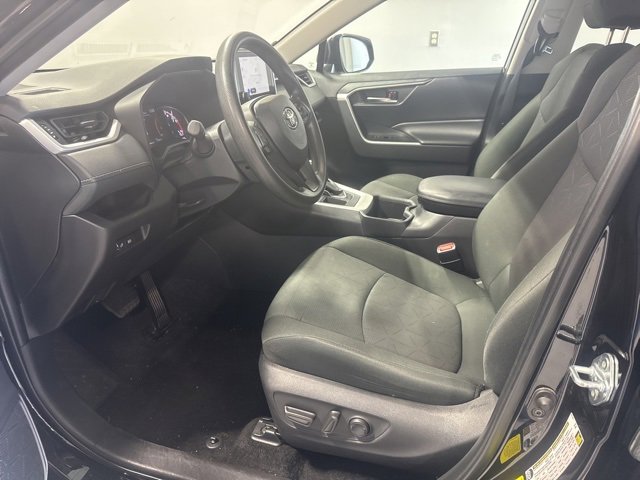 Used 2024 Toyota RAV4 XLE image 12