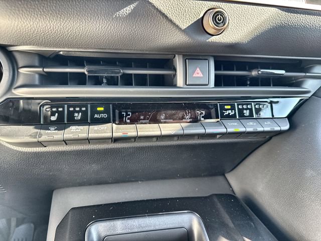 New 2026 Toyota Crown Signia image 26