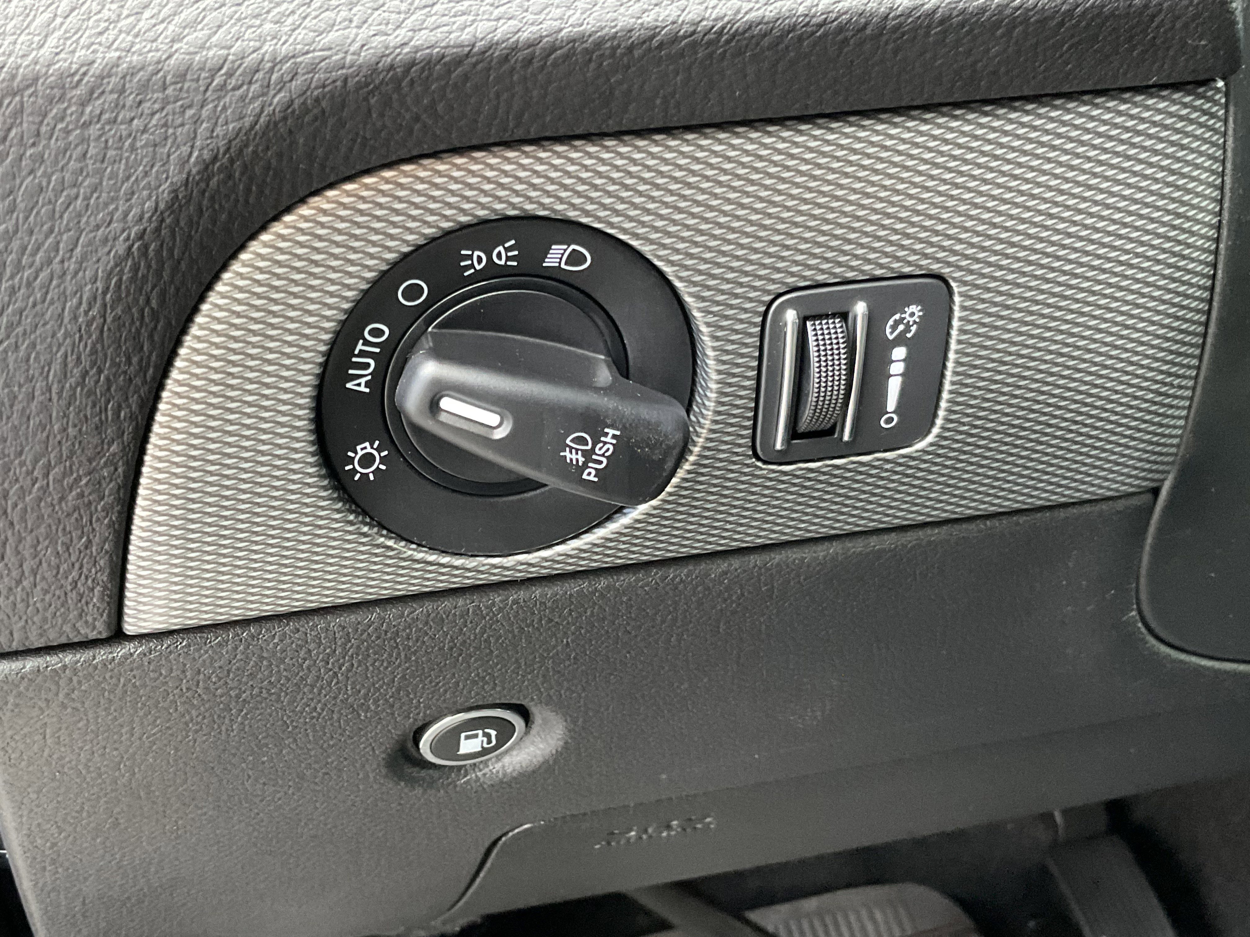 Used 2020 Dodge Durango GT w/ Blacktop Package image 29