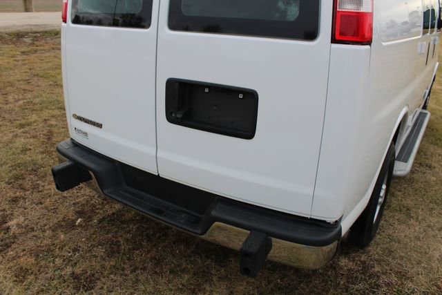 Used 2022 Chevrolet Express 2500 w/ Driver Convenience Package image 10