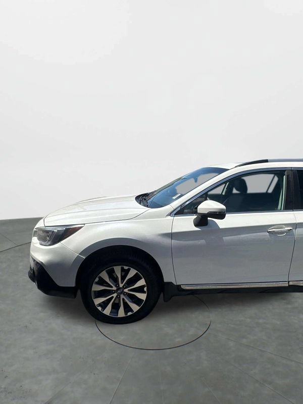 Used 2019 Subaru Outback 2.5i Touring w/ Popular Package #3A AWD/4WD image 31