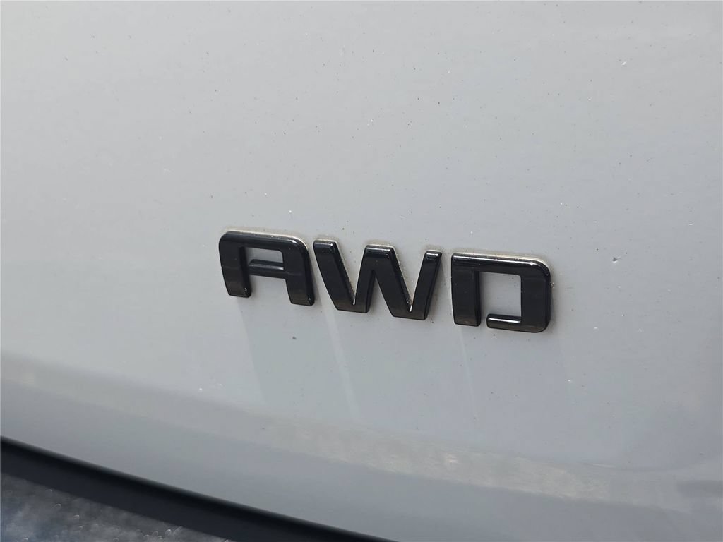 Used 2019 Chevrolet Traverse Premier w/ Redline Edition AWD/4WD image 6
