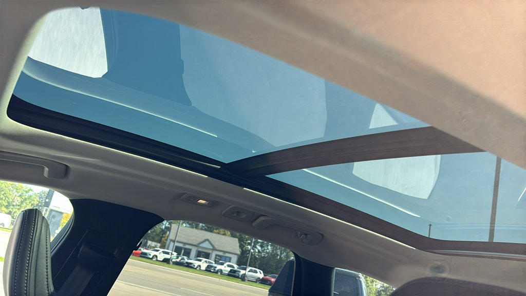 New 2027 Volvo XC60 B5 Ultra AWD/4WD image 12