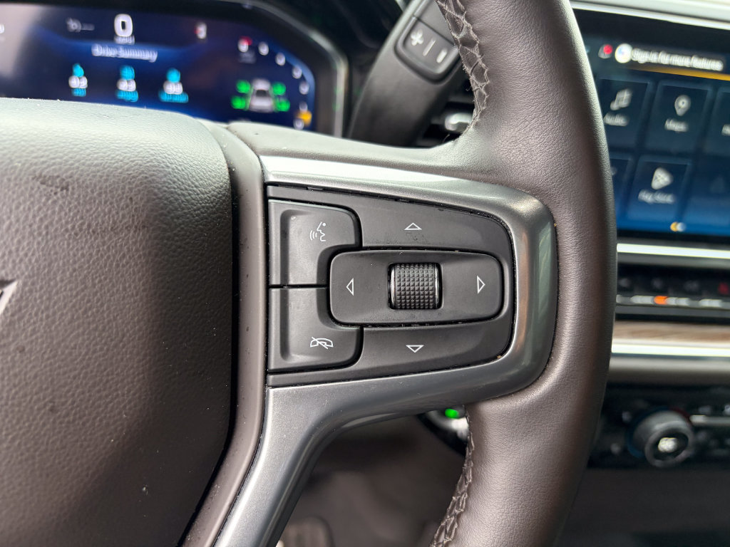 Used 2024 Chevrolet Silverado 1500 LT w/ Leather Package AWD/4WD image 26