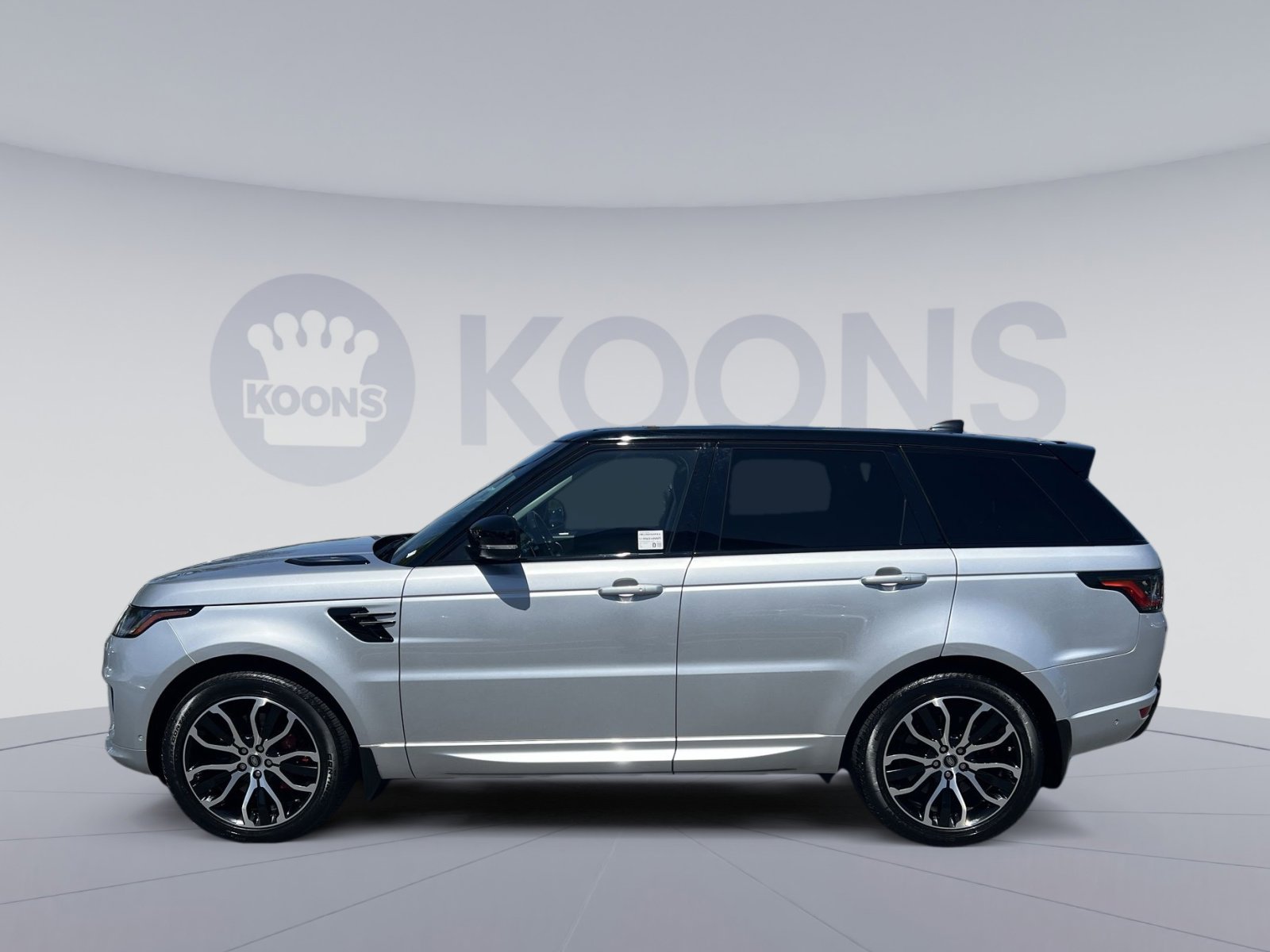 Used 2020 Land Rover Range Rover Sport HSE Dynamic image 13