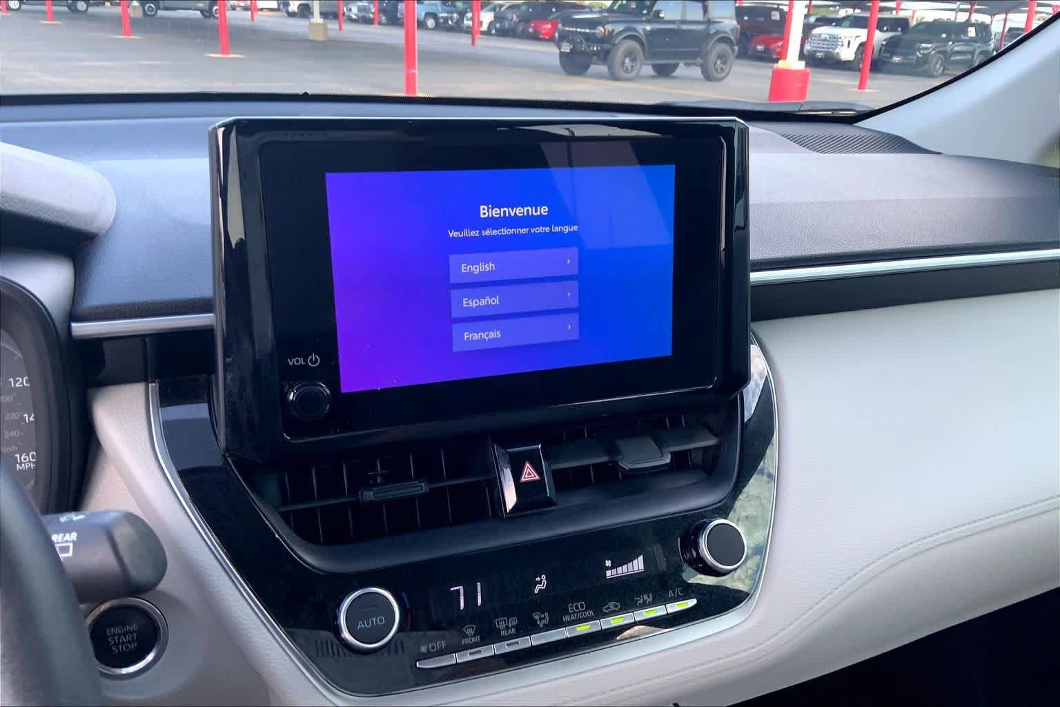 Used 2023 Toyota Corolla Cross LE FWD image 34
