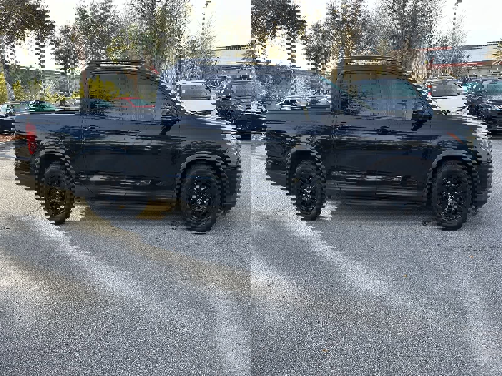 Used 2017 Honda Ridgeline Black Edition image 7