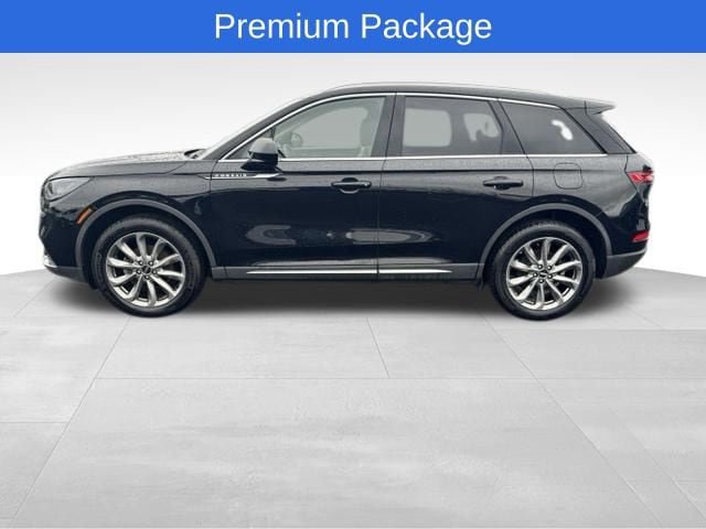 Used 2022 Lincoln Corsair AWD w/ Premium Package image 7