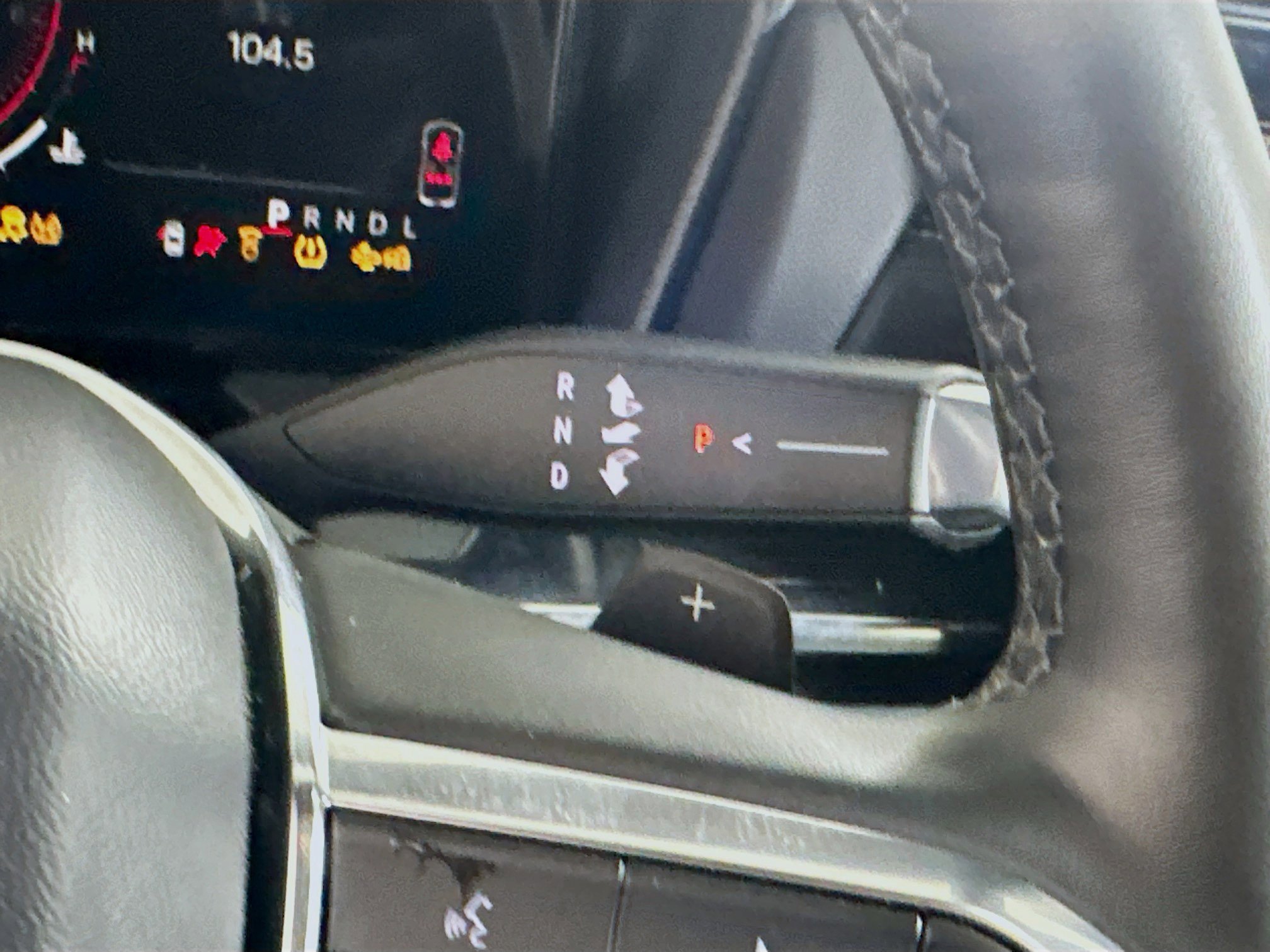 Used 2025 GMC Terrain Elevation image 25