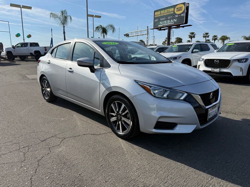 Used 2021 Nissan Versa SV image 1