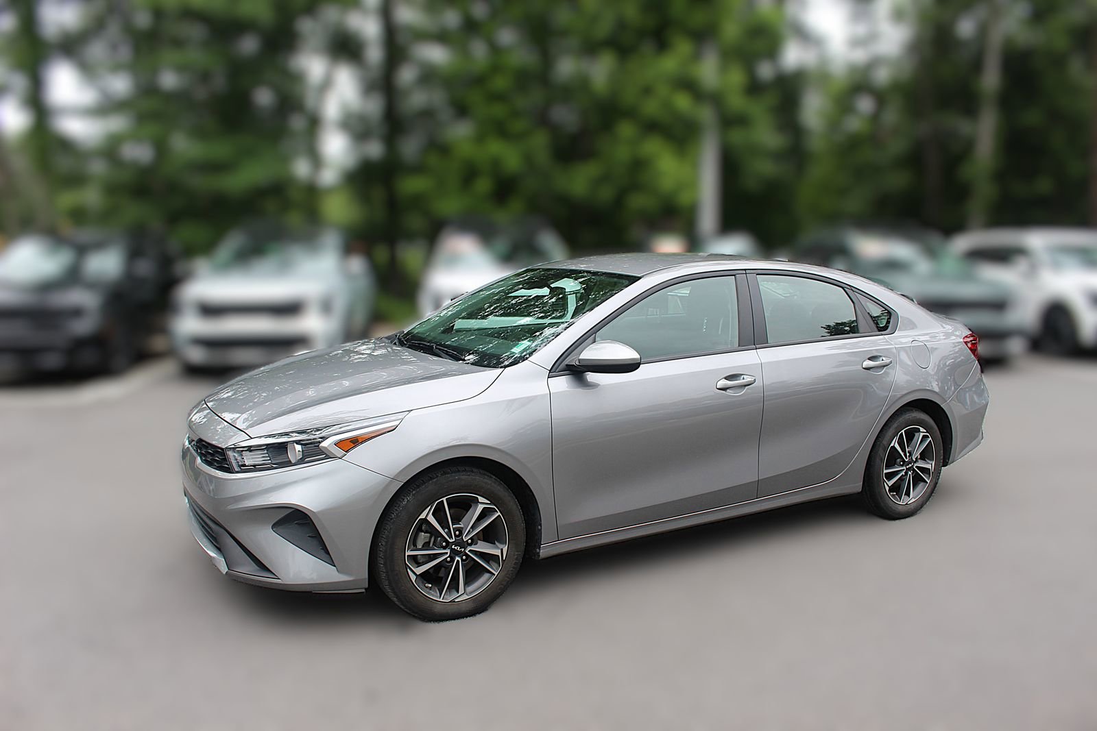 Certified 2024 Kia Forte LXS FWD image 4
