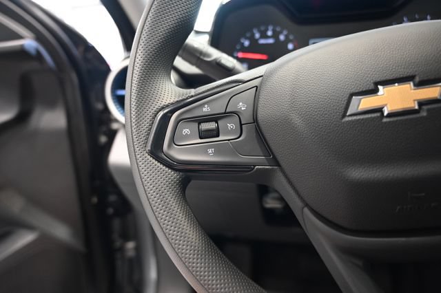 New 2026 Chevrolet Trax LS w/ LS Convenience Package FWD image 22