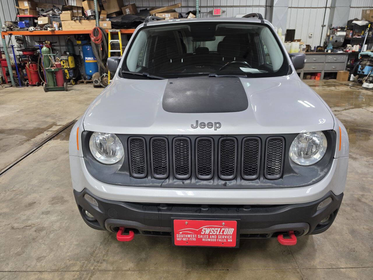 Used 2016 Jeep Renegade Trailhawk AWD/4WD image 1