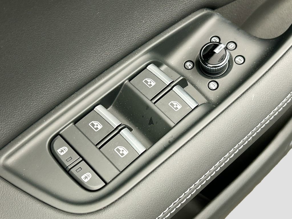 Used 2026 Audi Q7 3.0T Premium Plus w/ Premium Plus Package image 23