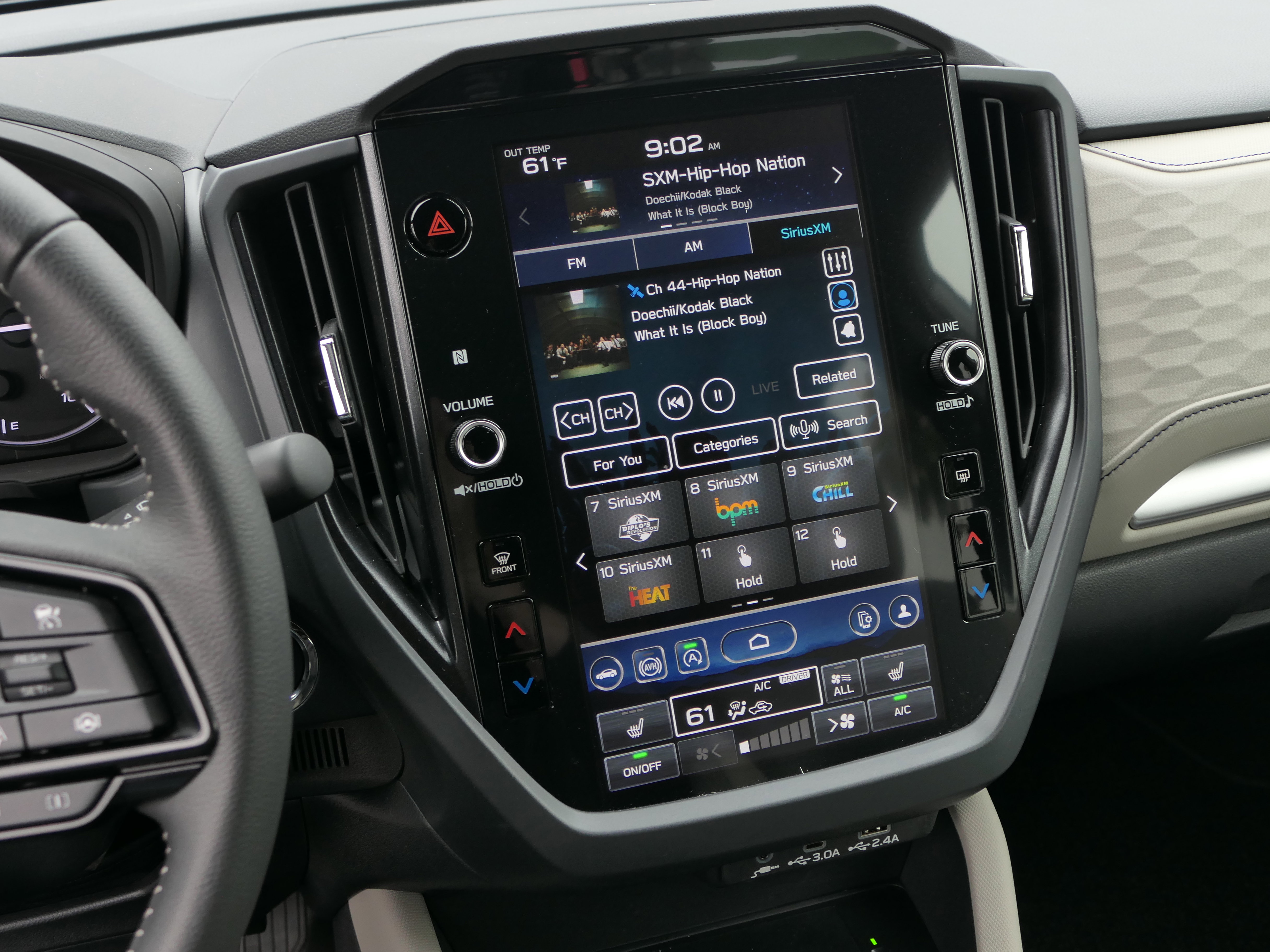 Certified 2025 Subaru Forester Premium image 18