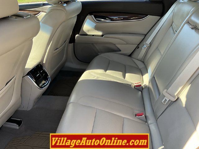 Used 2013 Cadillac XTS Premium AWD/4WD image 24