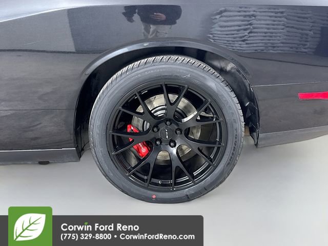 Used 2009 Dodge Challenger SRT8 image 31