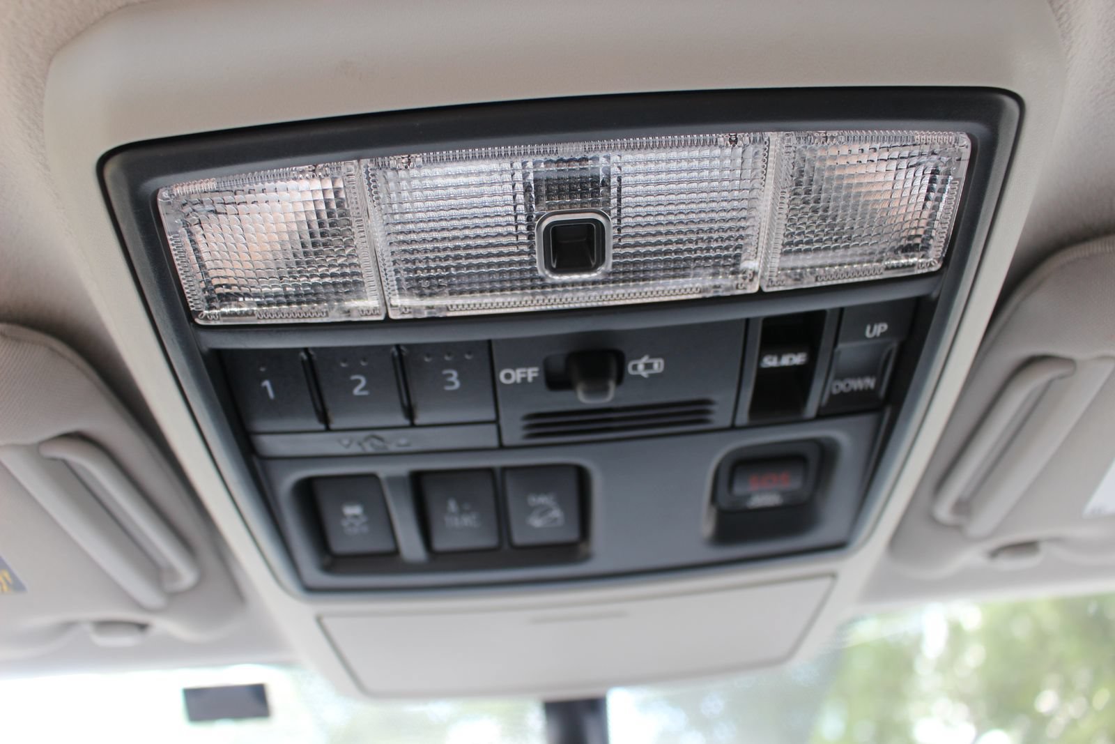 Used 2019 Toyota 4Runner Limited AWD/4WD image 27