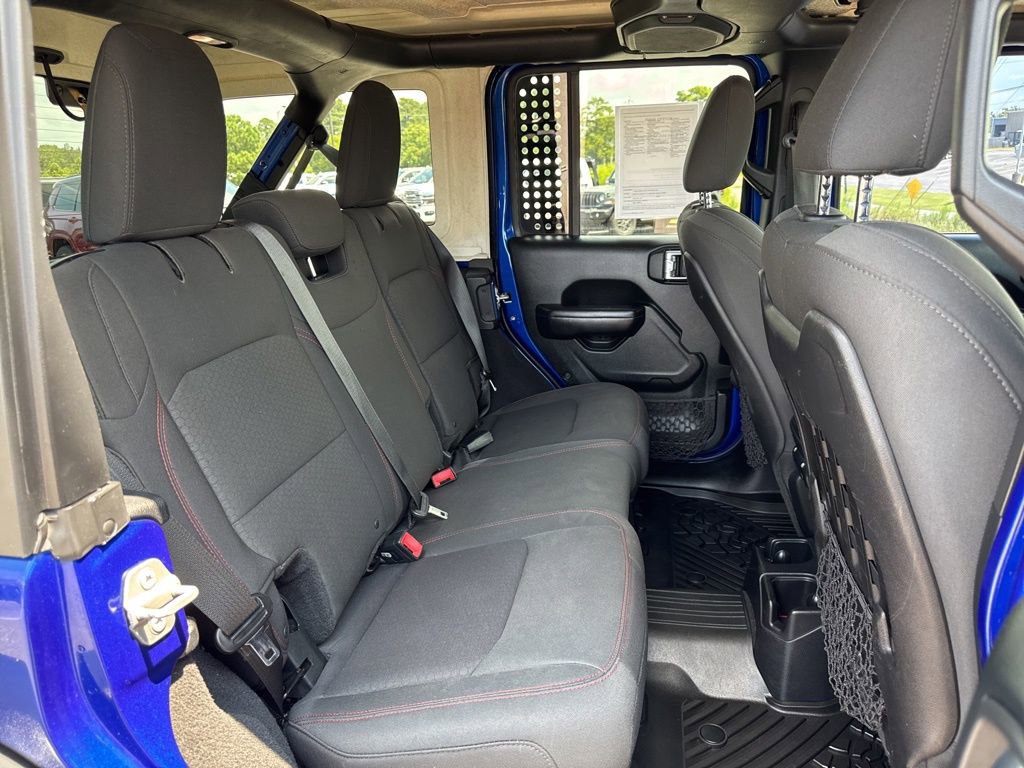 Used 2018 Jeep Wrangler Unlimited Rubicon AWD/4WD image 20
