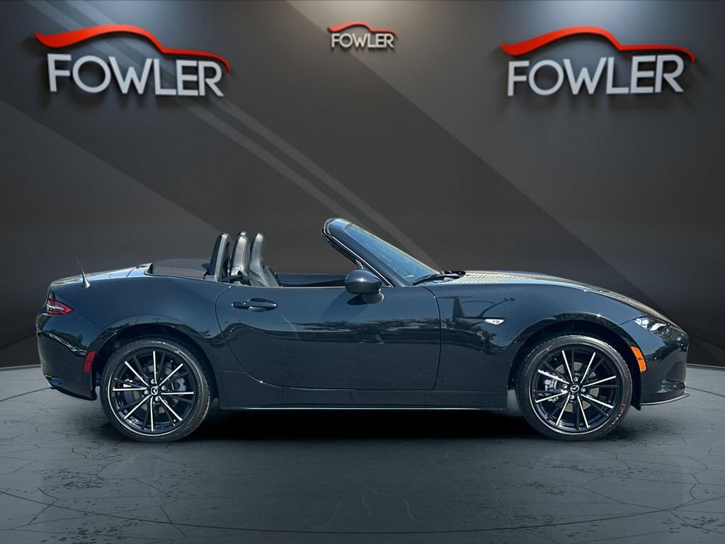 New 2025 MAZDA MX-5 Miata Grand Touring RWD image 6