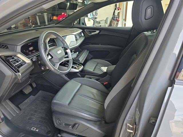 Used 2023 Audi Q4 e-tron Premium Plus AWD/4WD image 5