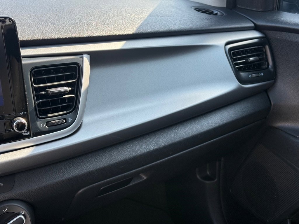 Used 2022 Kia Rio S image 21