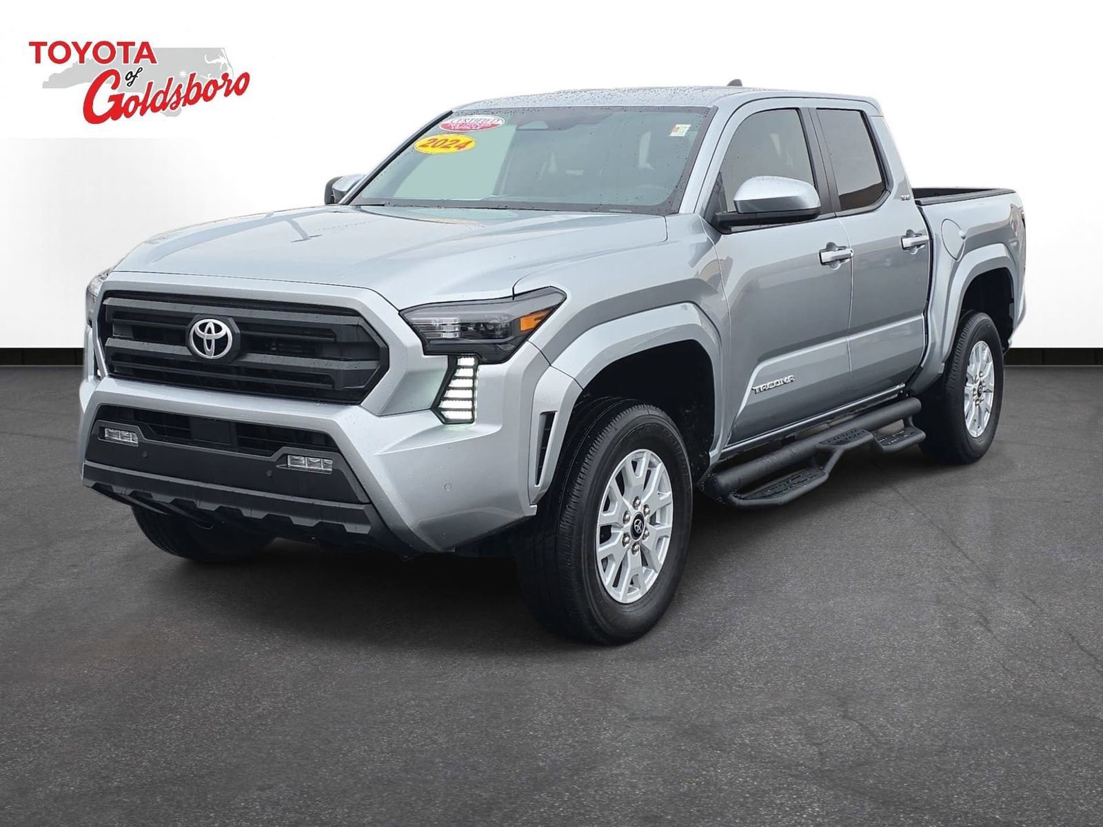 Used 2024 Toyota Tacoma SR5 w/ SR5 Upgrade Package image 1