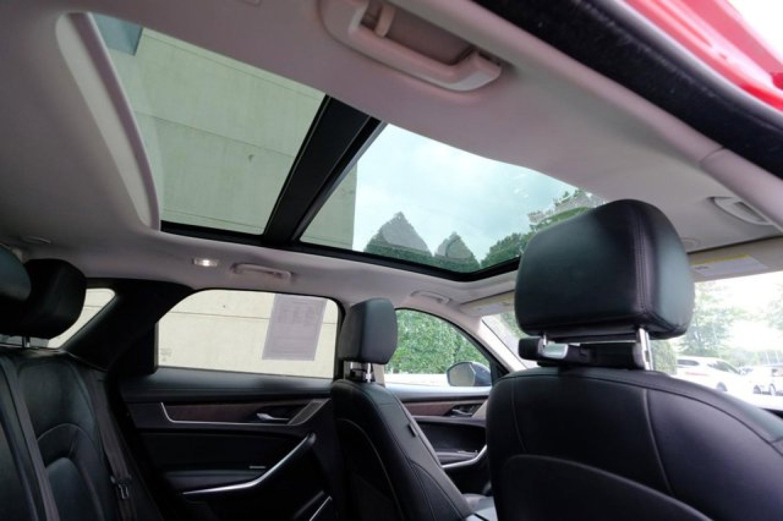 Used 2021 Jaguar F-PACE S image 20