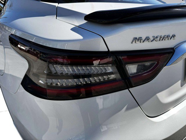 Used 2022 Nissan Maxima Platinum w/ Sport Mat Group image 14