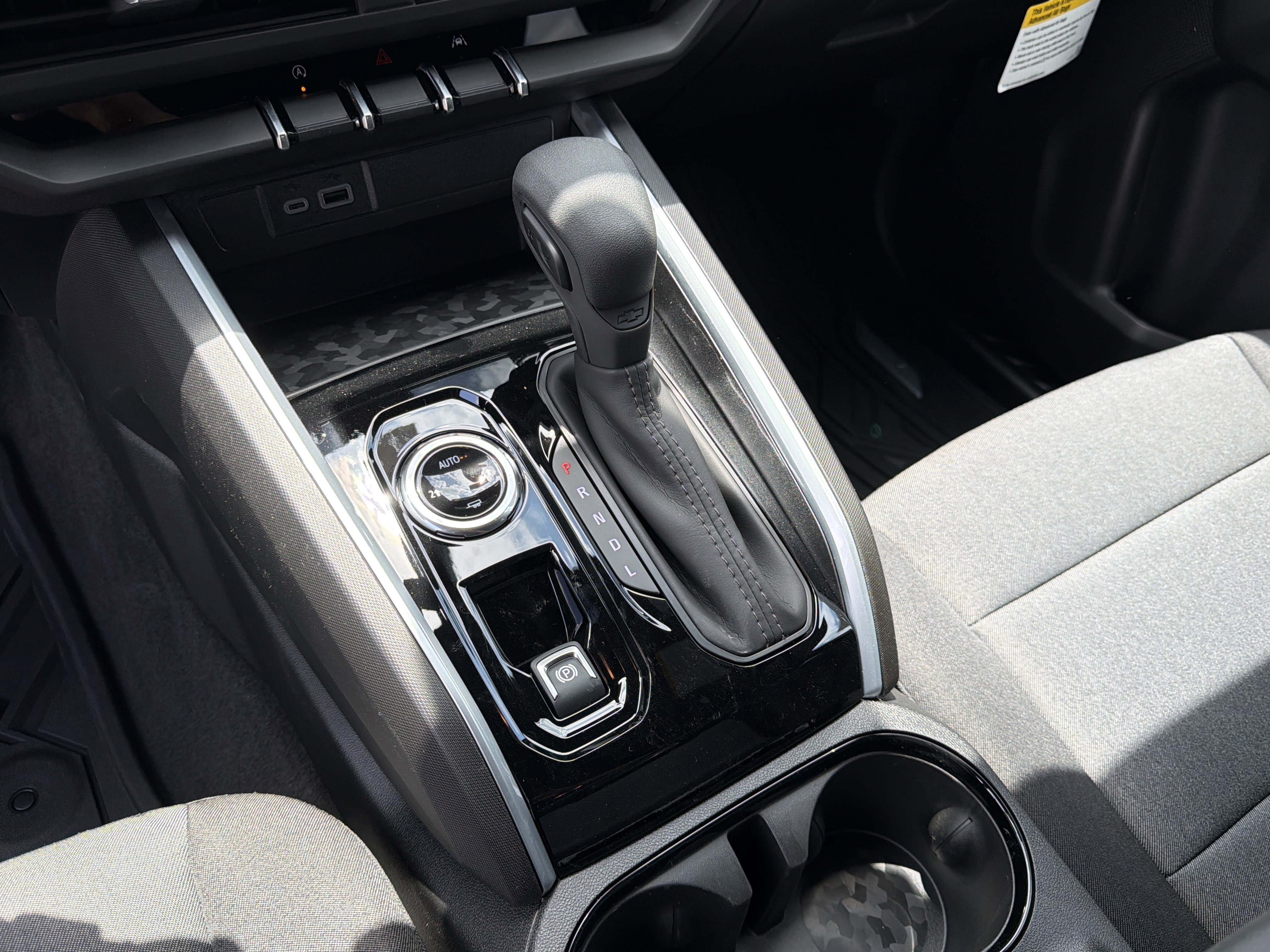 New 2026 Chevrolet Colorado W/T AWD/4WD image 28
