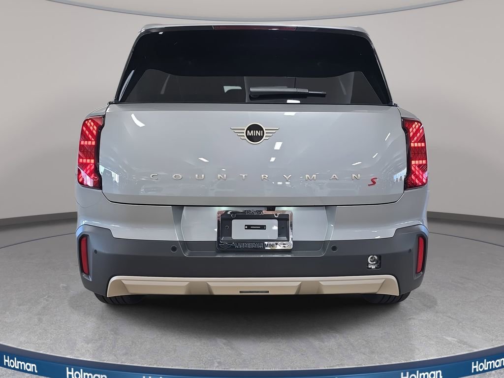 Used 2025 MINI Cooper Countryman S w/ Comfort Package Max image 8