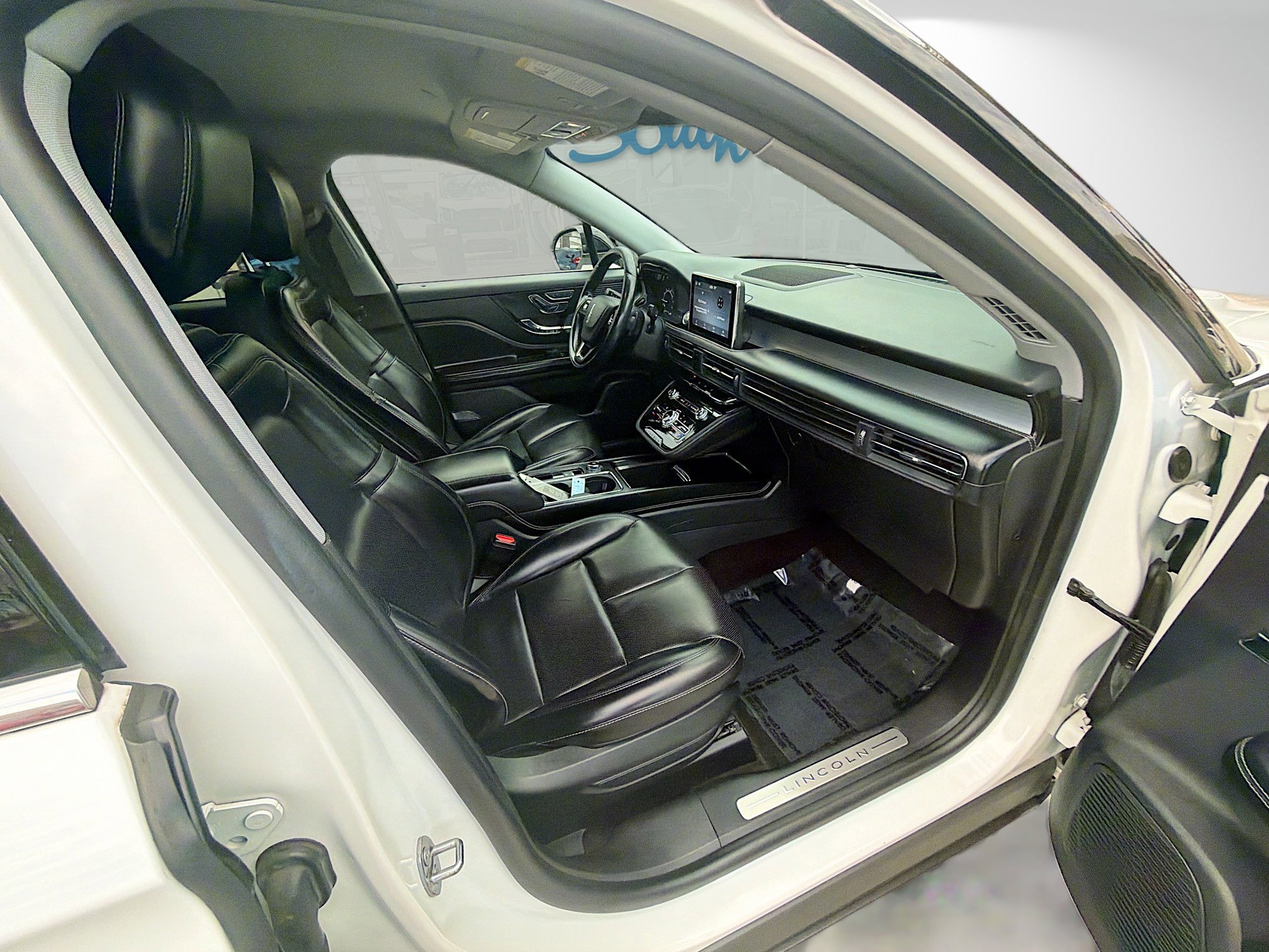 Used 2020 Lincoln Corsair FWD image 30