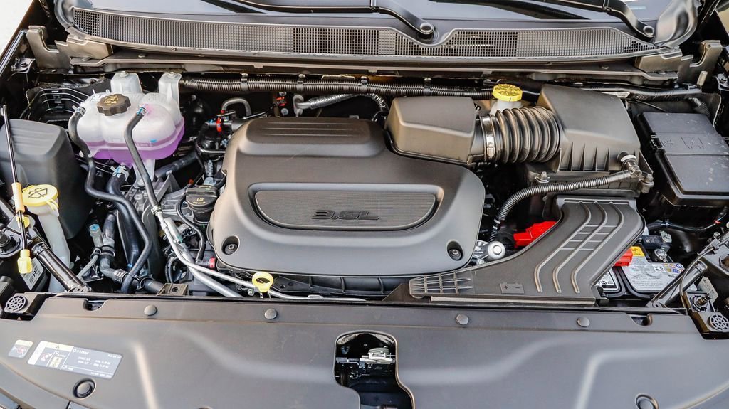 New 2026 Chrysler Pacifica Select w/ S Appearance Package image 28