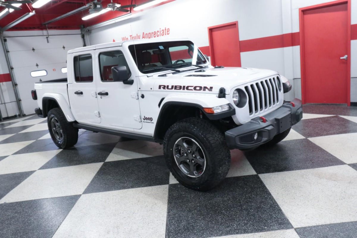 Used 2022 Jeep Gladiator Rubicon w/ Cold Weather Group AWD/4WD image 3