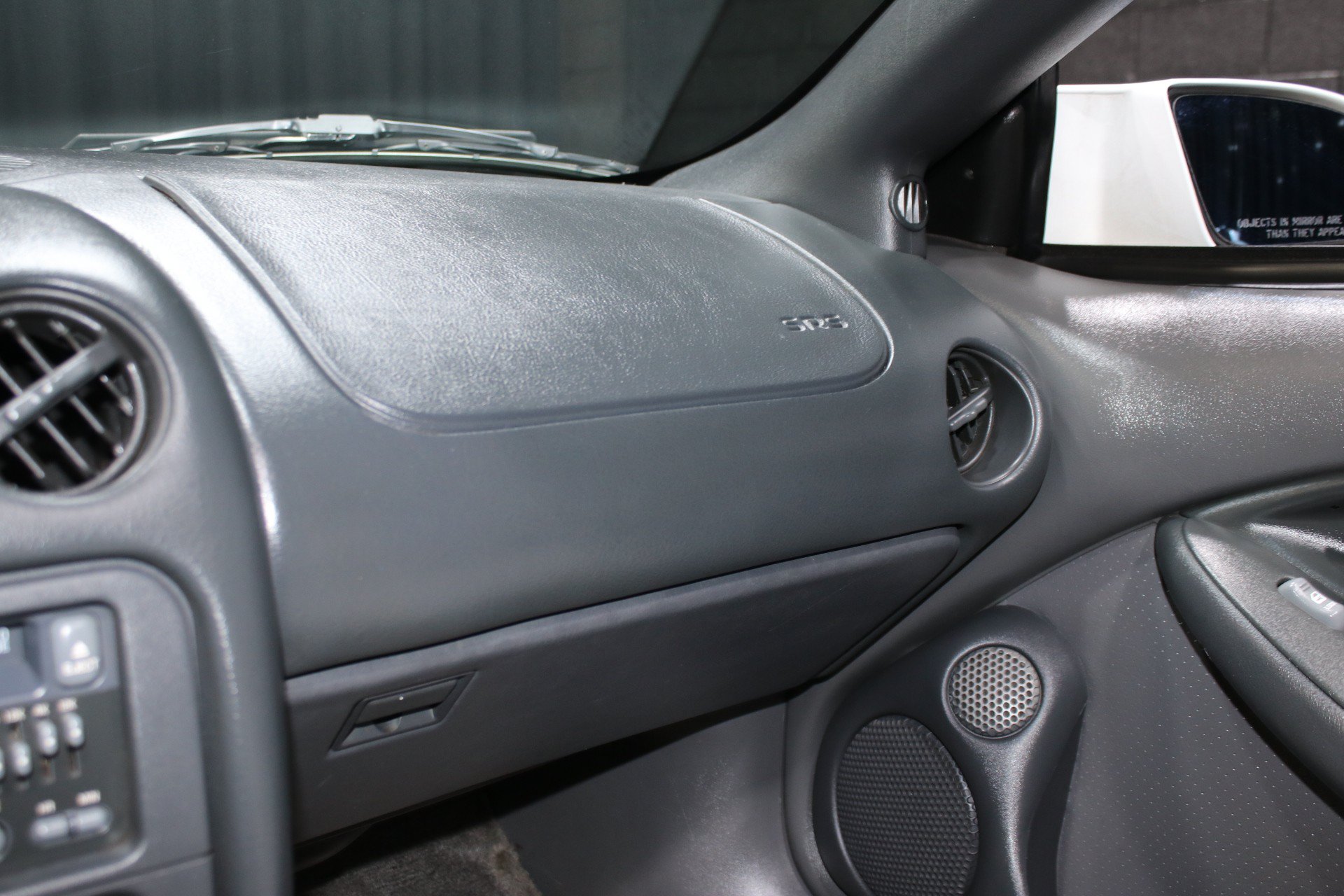 Used 1997 Pontiac Firebird Trans Am RWD image 66