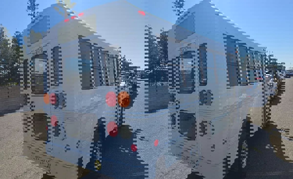 Used 2012 Chevrolet Express 3500 w/ School Bus Package image 5