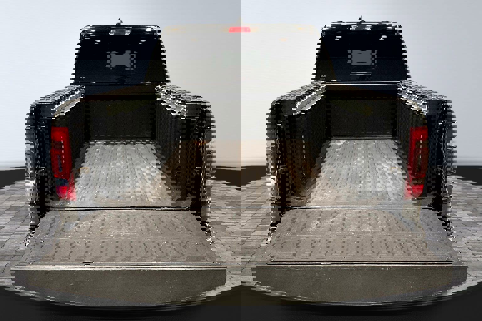 Used 2020 RAM 1500 Limited w/ Off-Road Group image 7