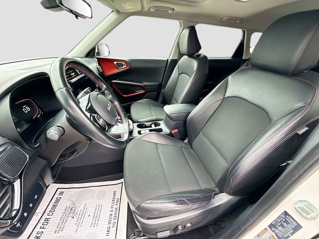 Used 2024 Kia Soul GT-Line w/ GT-Line Technology Package image 22