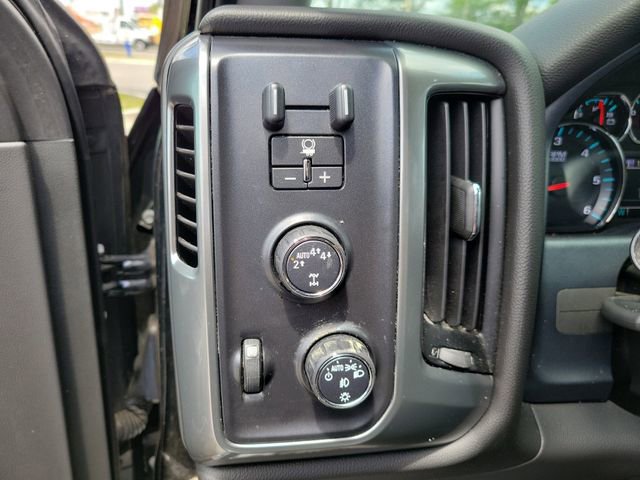 Used 2018 Chevrolet Silverado 1500 LT w/ All Star Edition AWD/4WD image 25