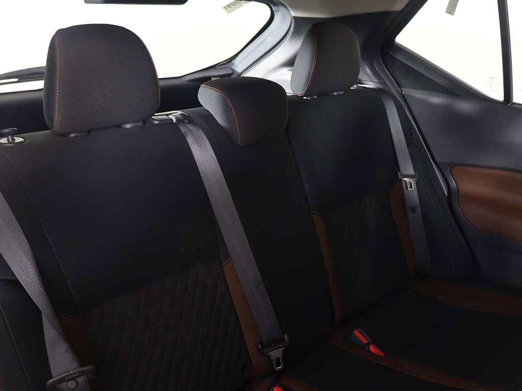 Used 2021 Nissan Kicks SR w/ Exterior Package image 33