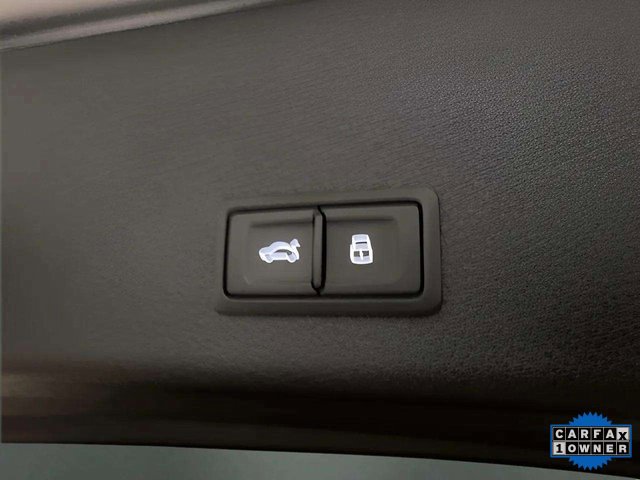 Used 2023 Audi e-tron Premium Plus image 8