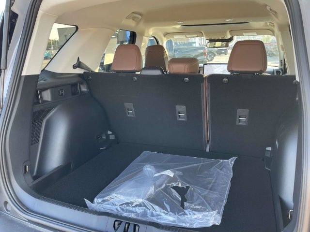 New 2026 Ford Bronco Sport Outer Banks w/ Outer Banks Tech Package+ AWD/4WD image 8