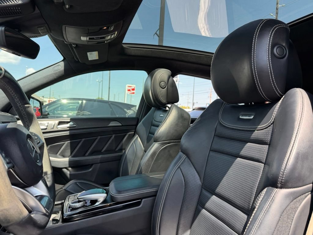 Used 2019 Mercedes-Benz GLE 63 AMG S image 38